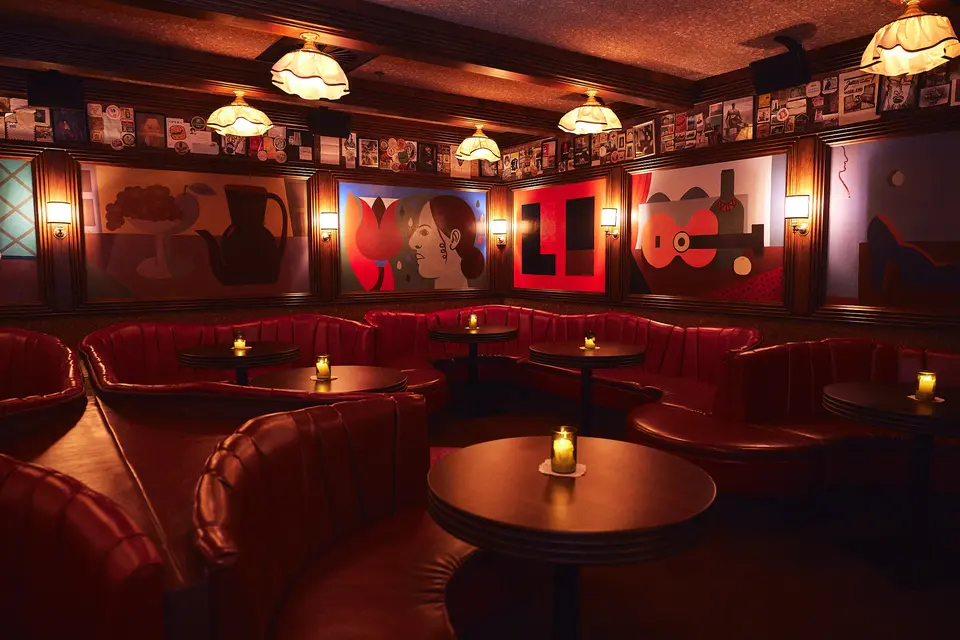 The Caterpillar Club, bar in Sydney (photo 1)