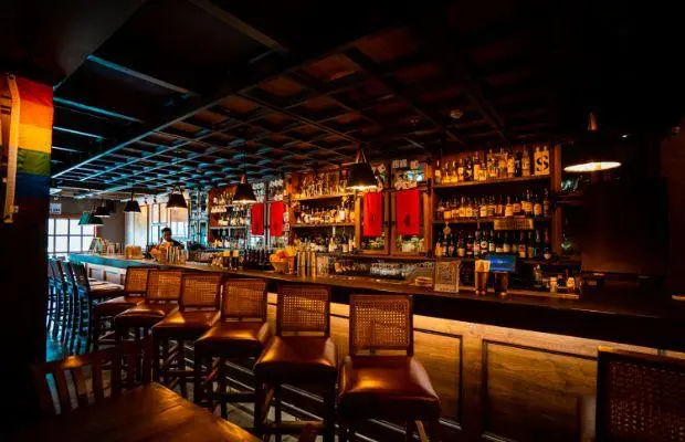 Sidecar, bar in Delhi (photo 1)