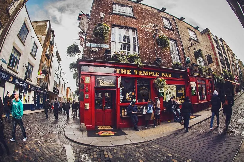 The Temple Bar Pub, bar in Dublin (photo 1)