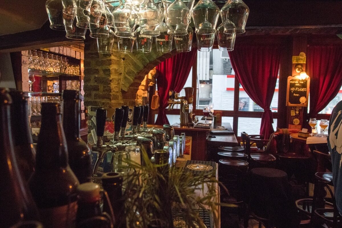 Billie’s Bier Kafétaria - Image 1