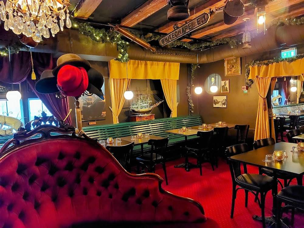 The Sherlock Holmes Cocktail Bar - Image 1