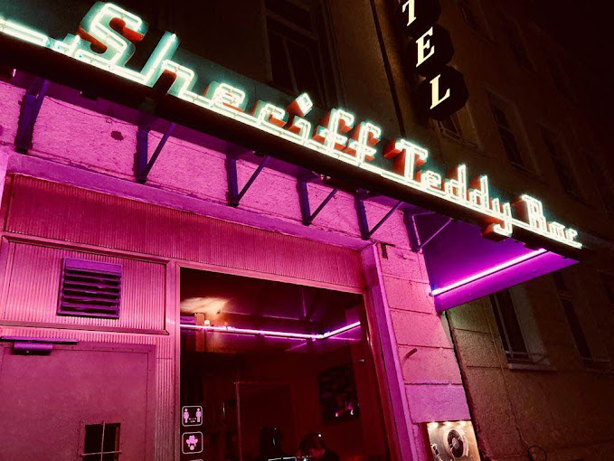 Sheriff Teddy Bar - Image 1