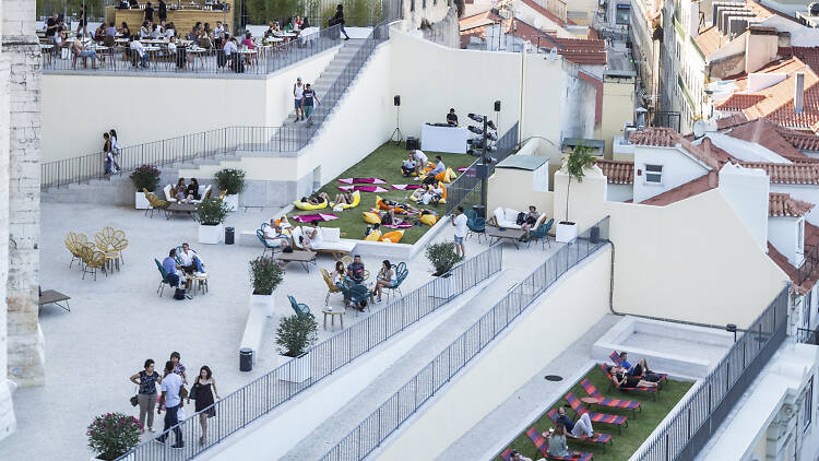  Topo Chiado - Image 1