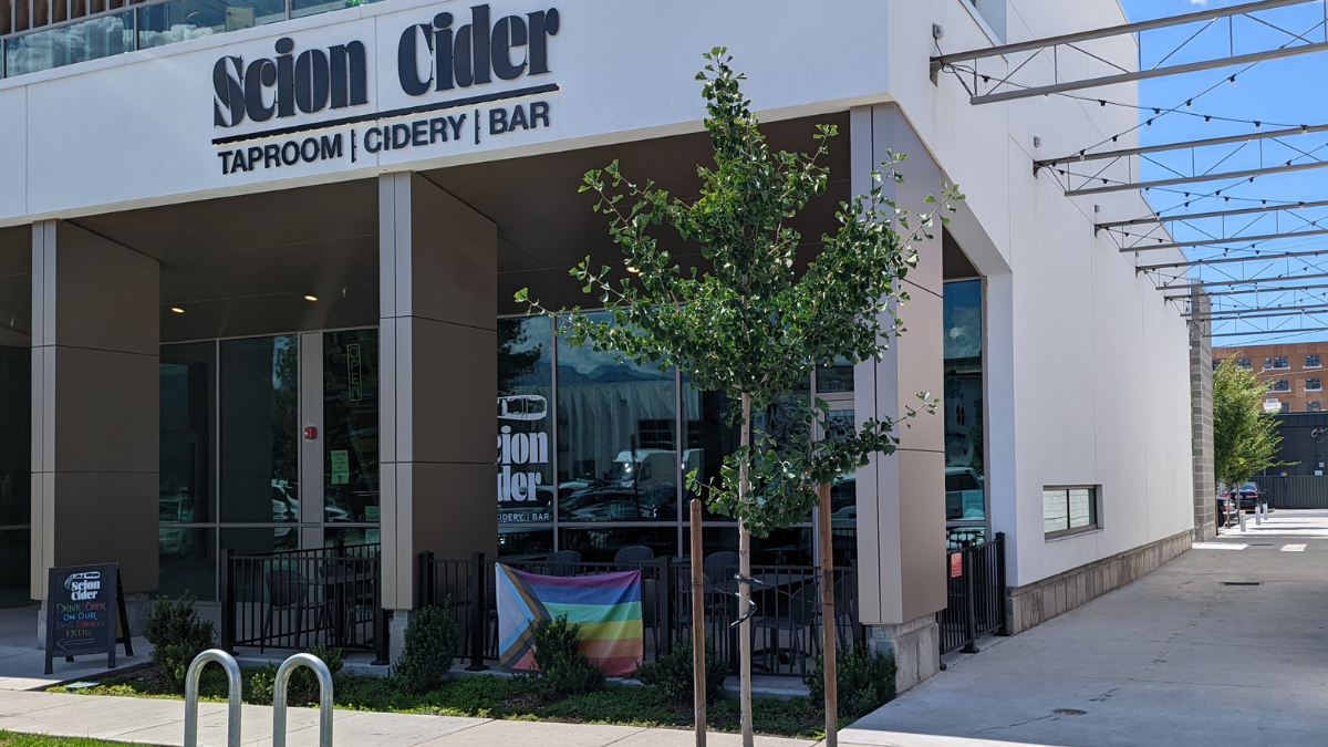 Scion Cider Bar - Thumbnail 3