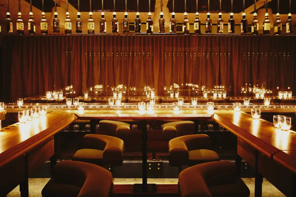 Big in Japan, bar in Montreal (photo 1)