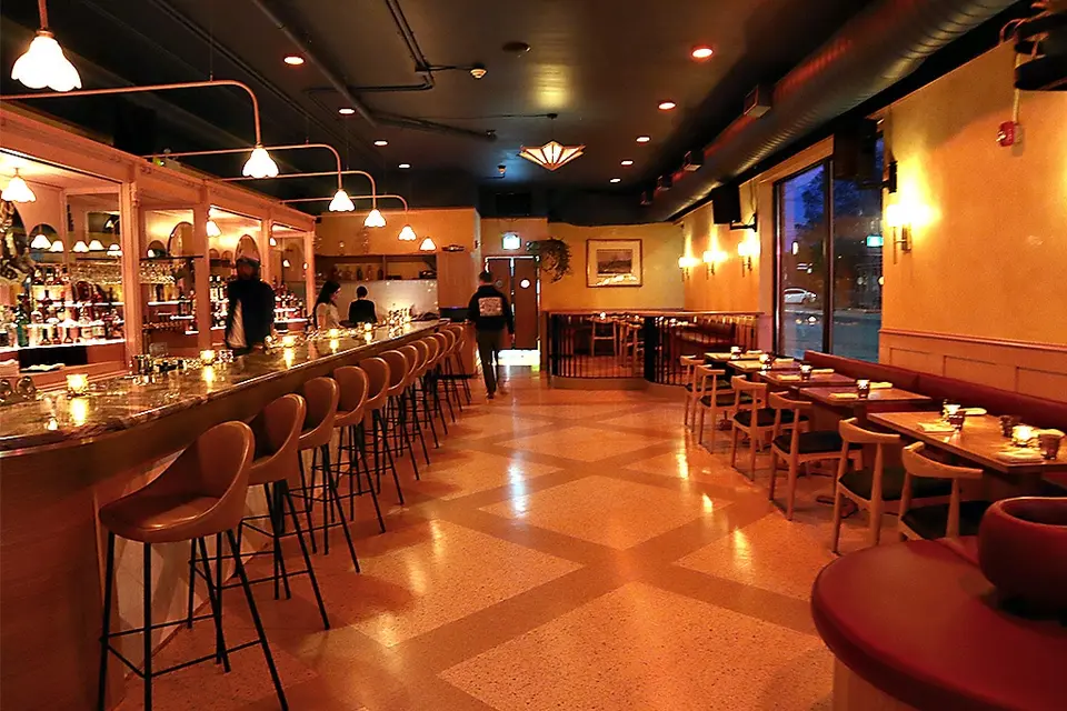 Bar Mordecai, bar in Toronto (photo 1)