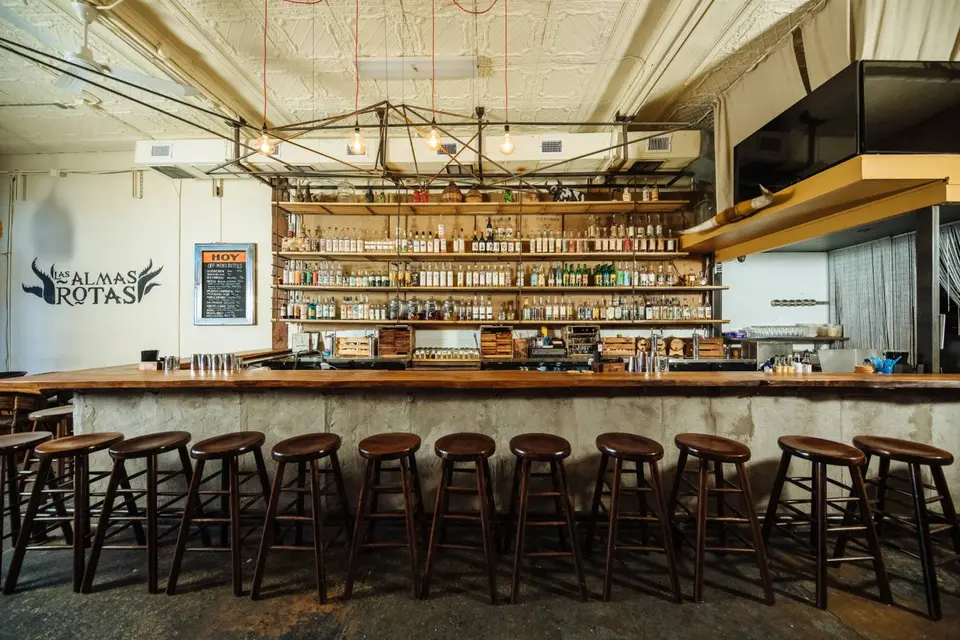 Las Almas Rotas, bar in Dallas (photo 1)