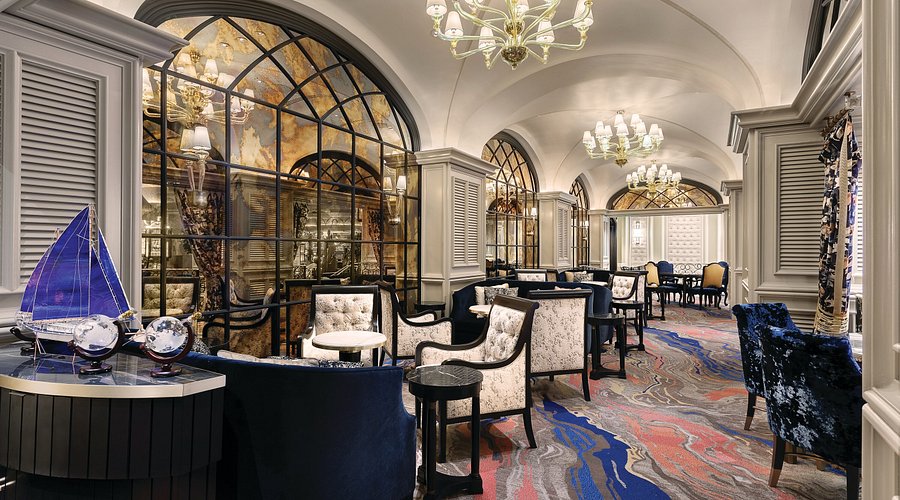 Petrossian Bar - Image 1