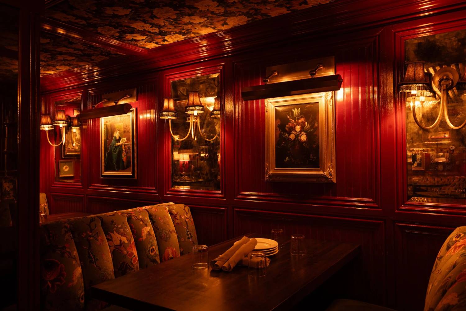 Gilt Bar - Thumbnail 2