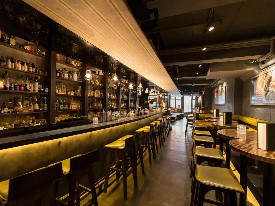 Quinary, bar in Hong Kong (photo 1)