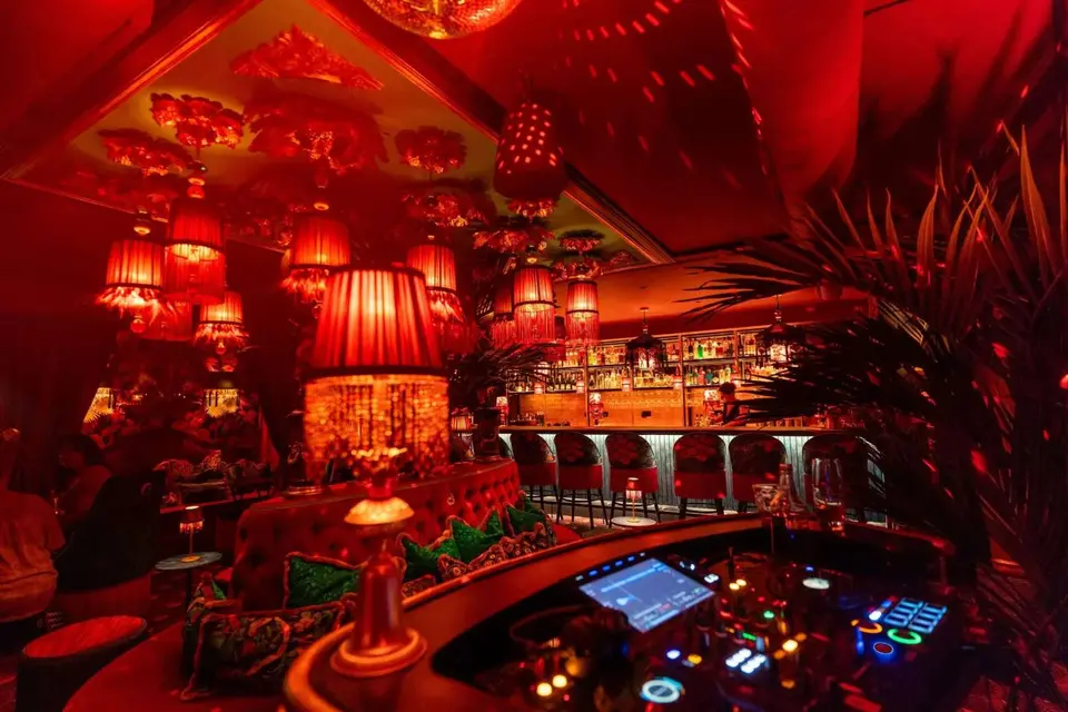 Zum Barbarossa, bar in Amsterdam (photo 1)