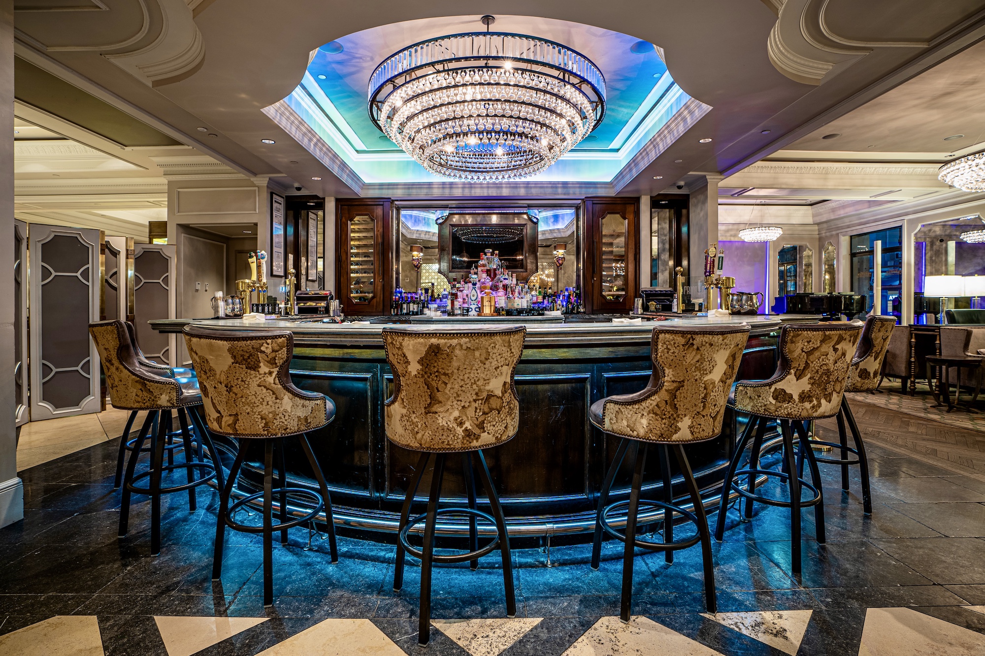 Carousel Bar - Thumbnail 2