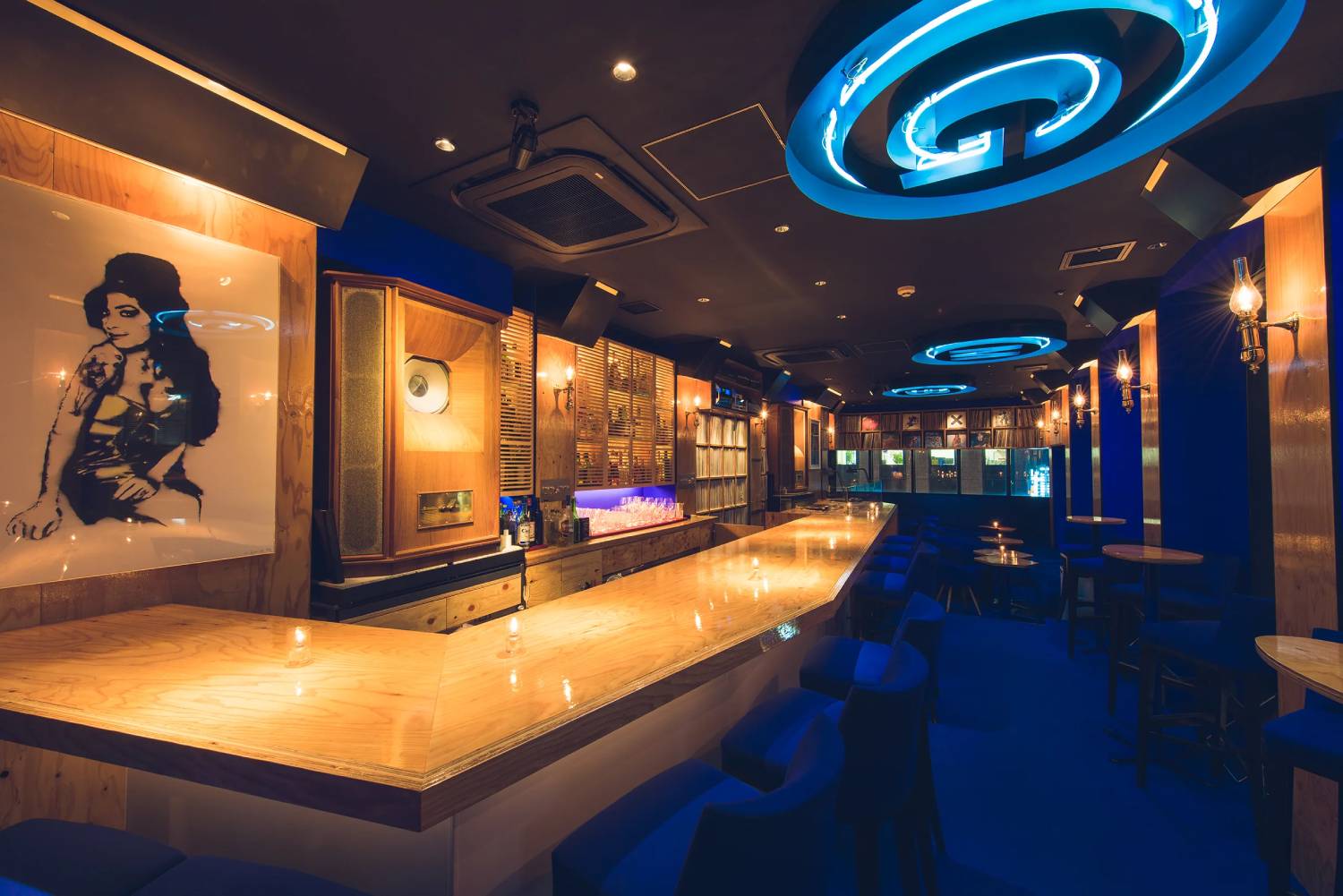 Ginza Music Bar - Thumbnail 2