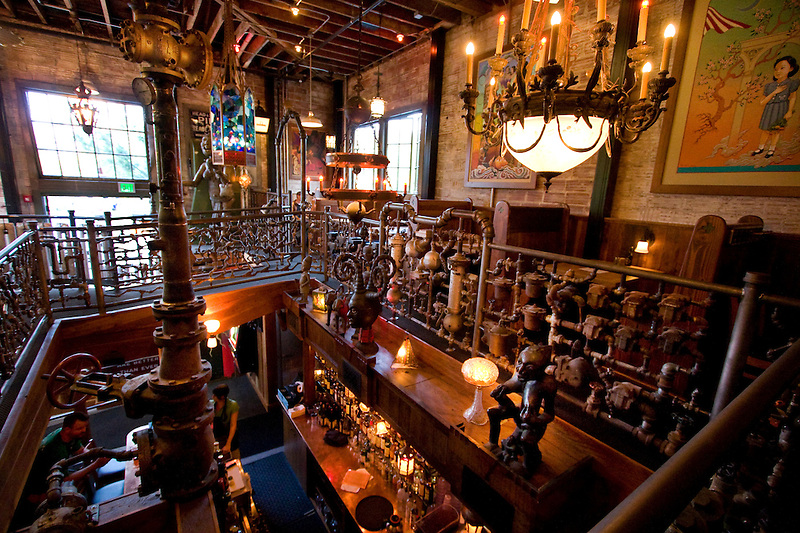 McMenamins Kennedy School - Thumbnail 2