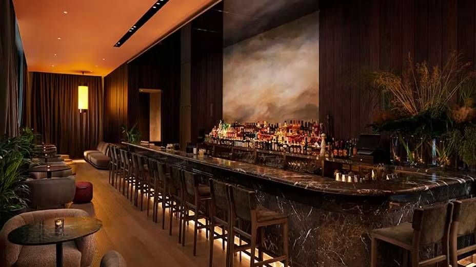 Ginger Lily Bar & Lounge - Thumbnail 2