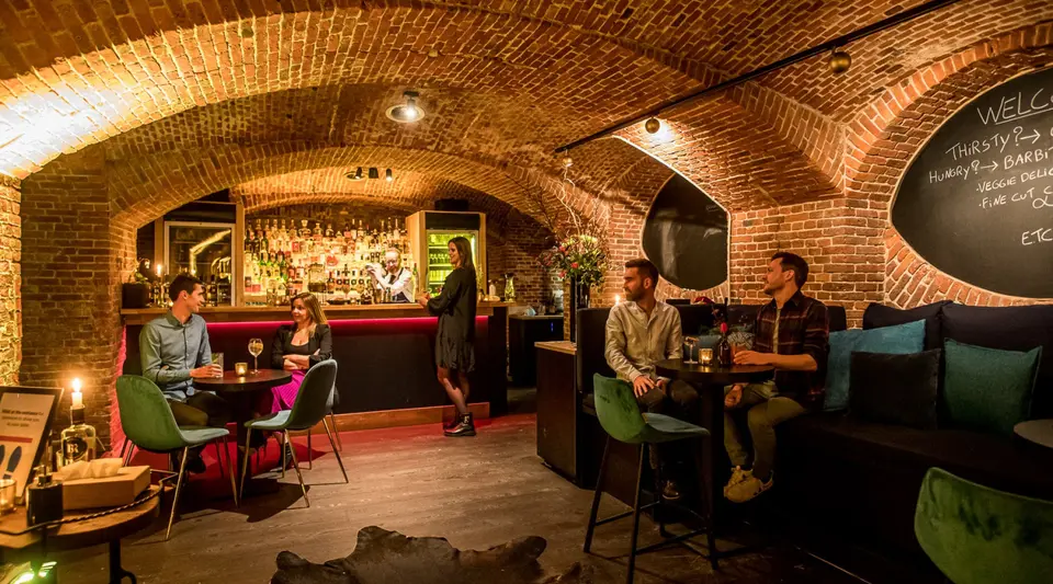 BelRoy’s Bijou, bar in Antwerp (photo 1)
