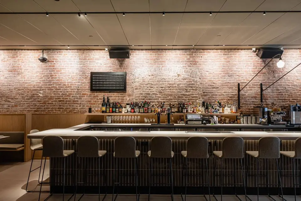 Chambers, bar in New York City (photo 1)