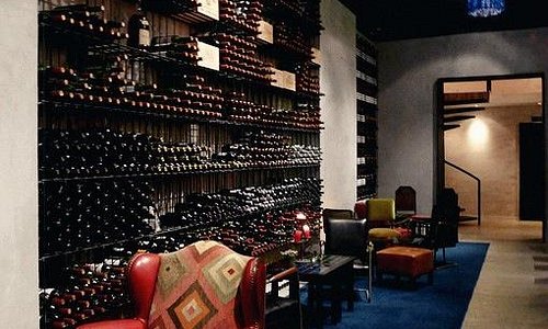 Chloé Bar À Vins - Thumbnail 2