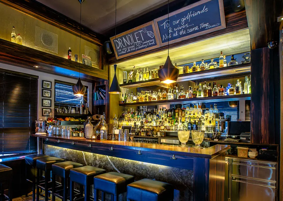 Vesper Bar, bar in Amsterdam (photo 1)