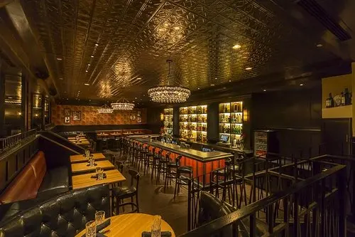 Wink & Nod, bar in Boston (photo 1)