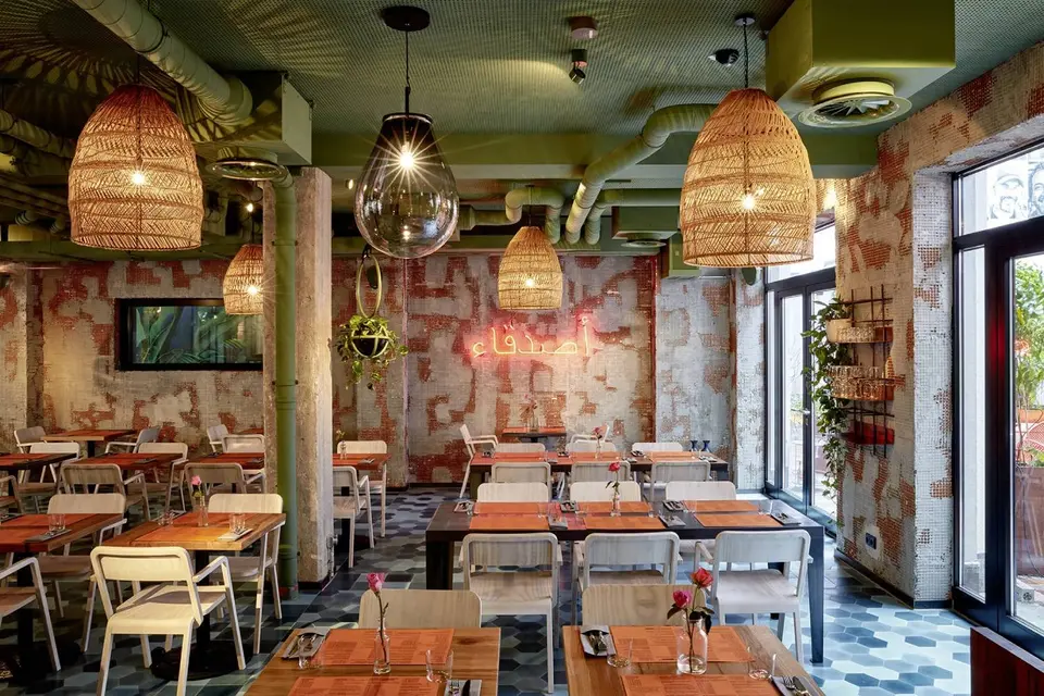 Bar Shuka, bar in Frankfurt (photo 1)