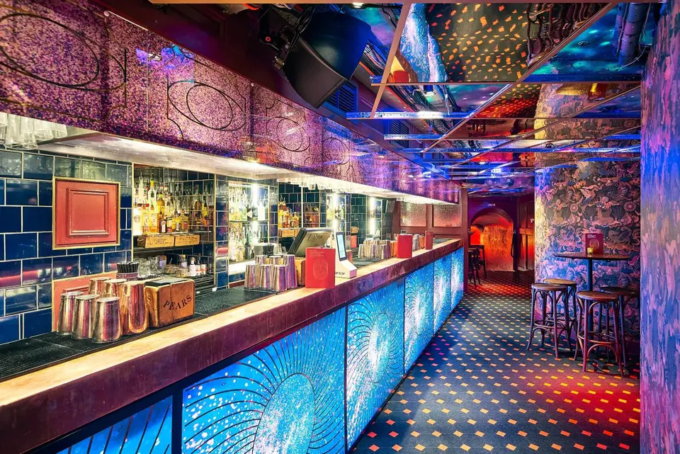 The Escapologist, bar in London (photo 1)
