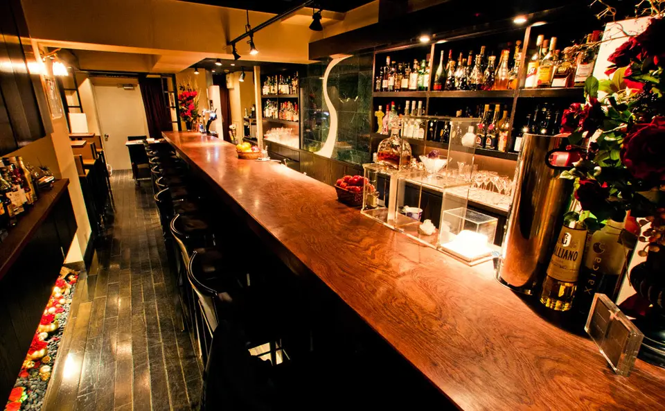 Ishinohana, bar in Tokyo (photo 1)
