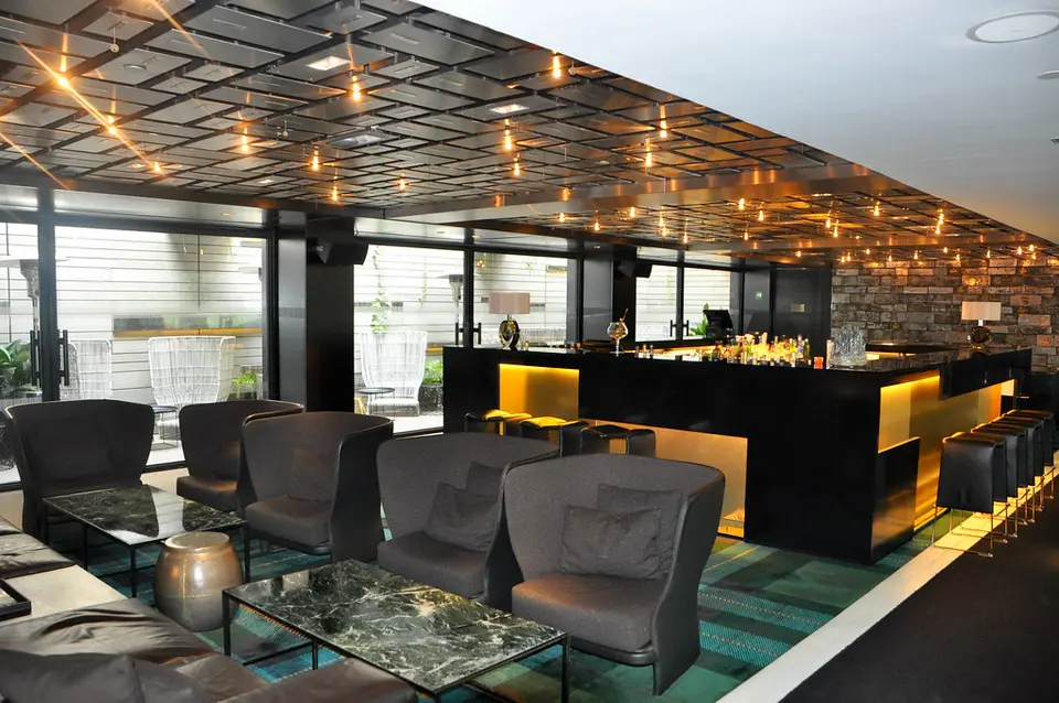 Banker’s Bar, bar in Barcelona (photo 1)