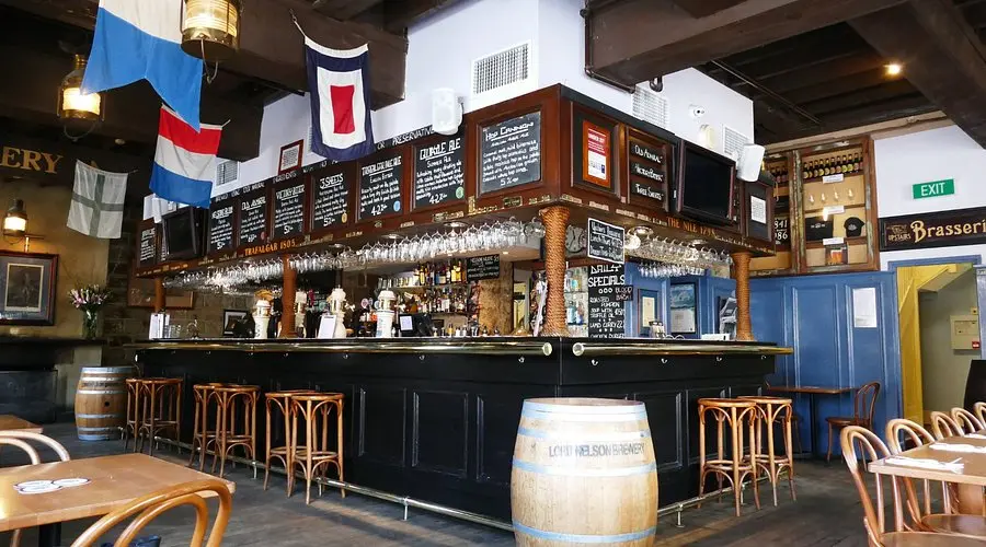 The Lord Nelson in The Rocks, bar in Sydney (photo 1)