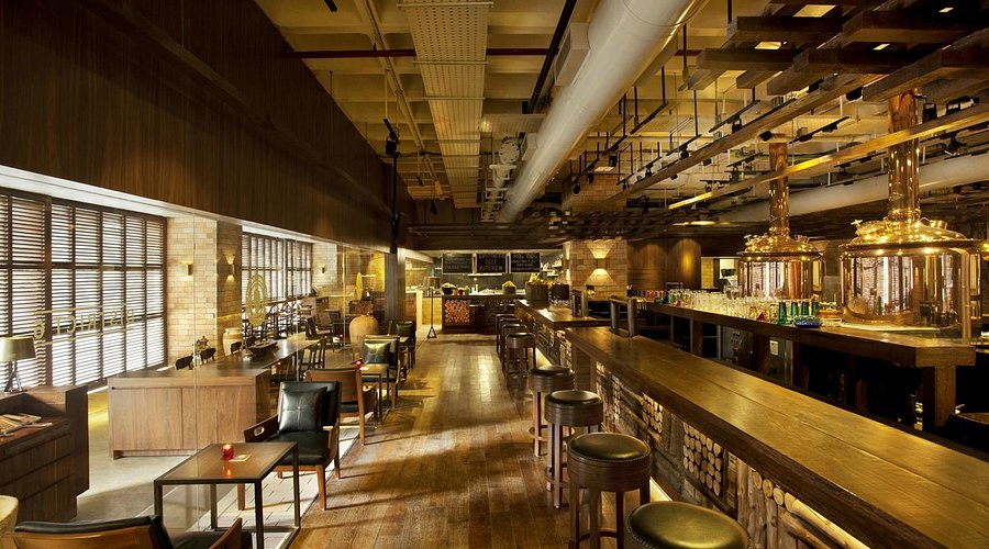 District 6 Pub Brewery & Kitchen - Image 1