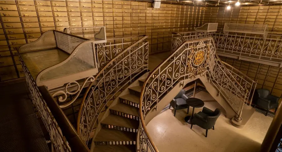 The Vault, bar in Bucharest (photo 1)
