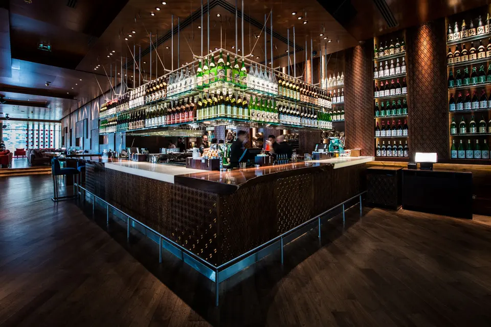 Zuma, bar in Dubai (photo 1)
