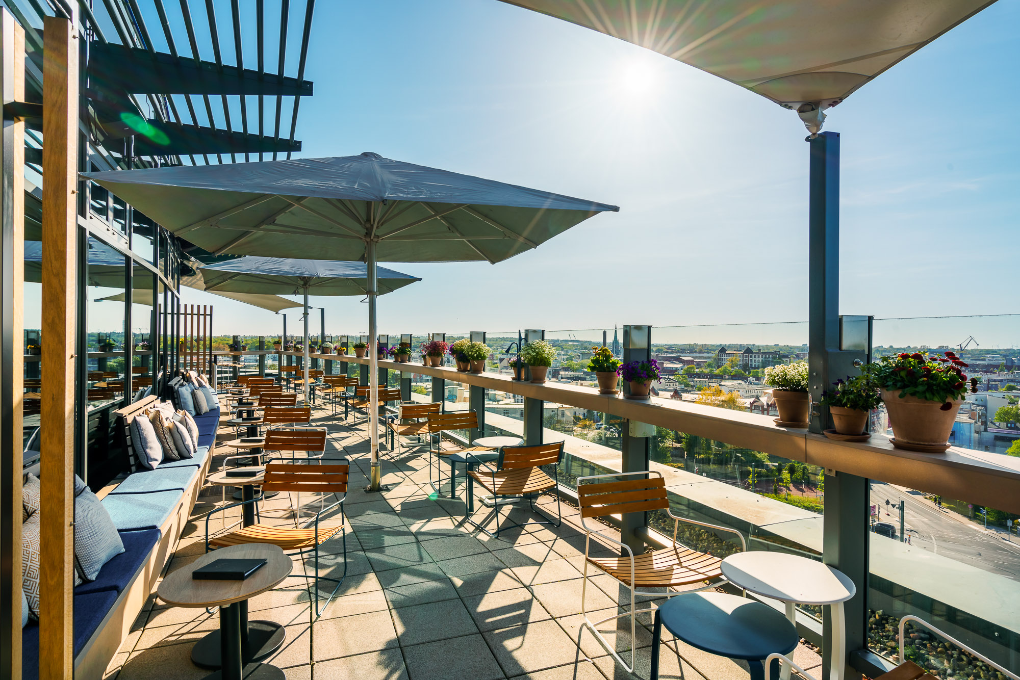 KAI40 Rooftop Bar - Thumbnail 2