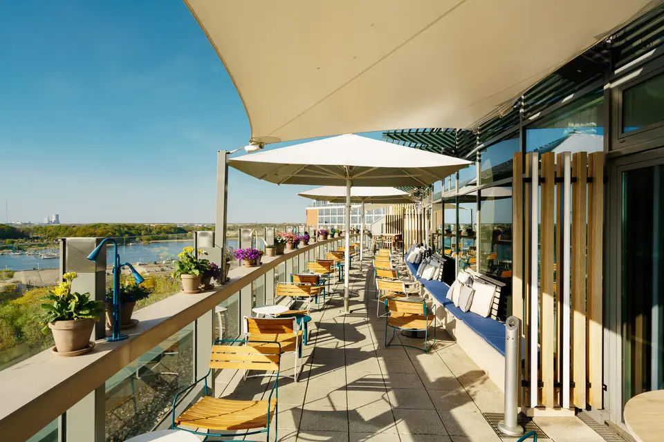 KAI40 Rooftop Bar, bar in Rostock (photo 1)