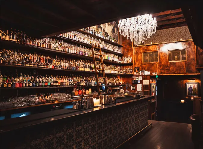 Savile Row, bar in Brisbane (photo 1)