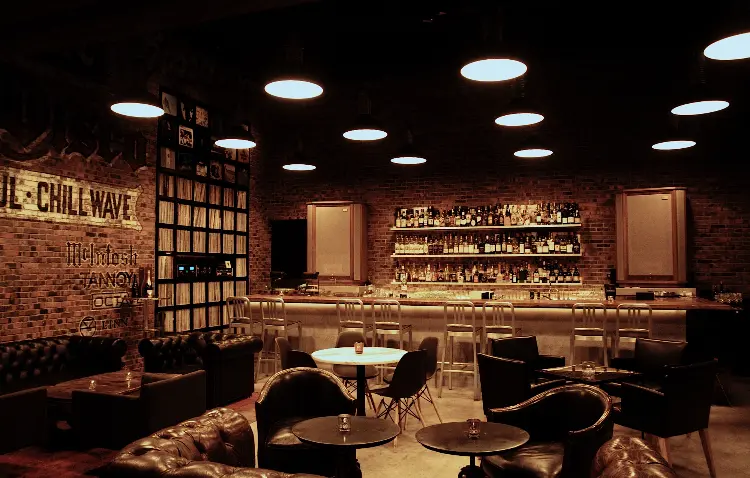 Yoyogi Village Music, bar in Tokyo (photo 1)
