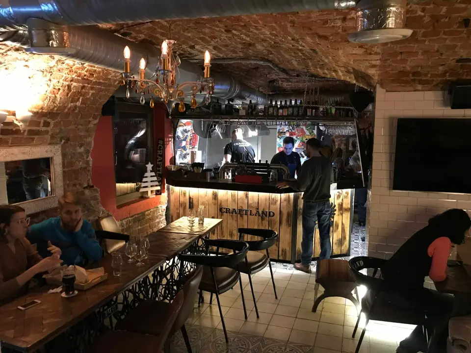 Craftland Cultural Bar, bar in Moscow (photo 1)