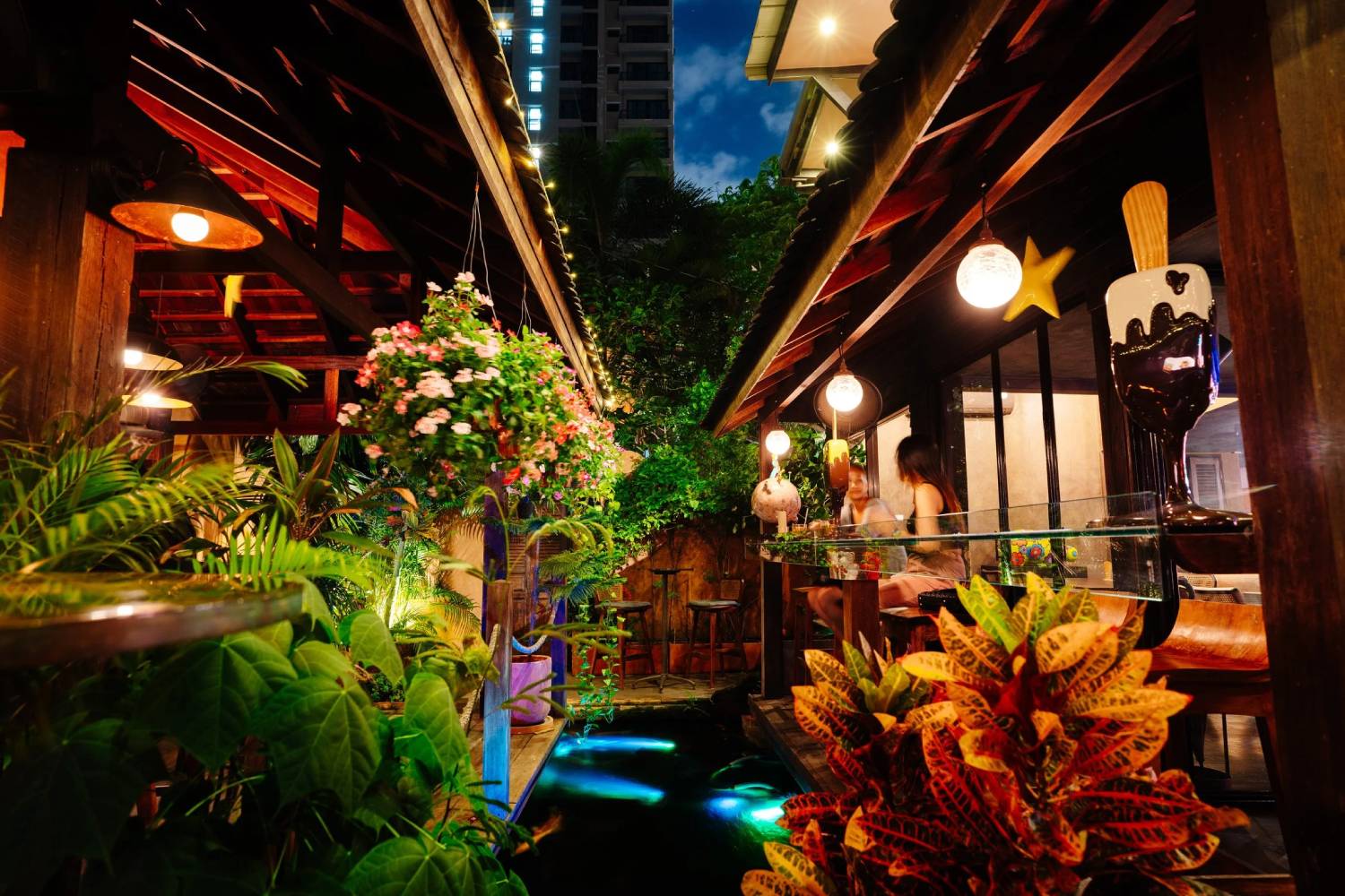 Vol de Nuit - Thumbnail 2