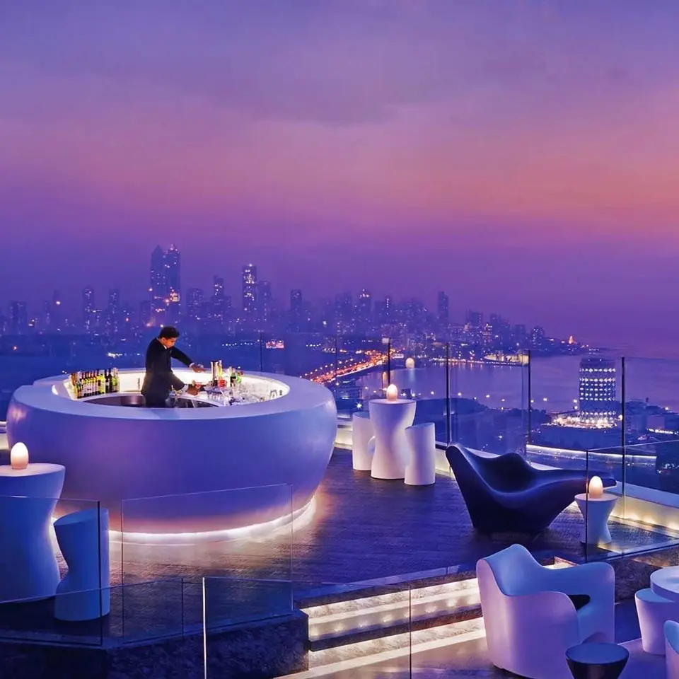 AER, bar in Mumbai (photo 1)