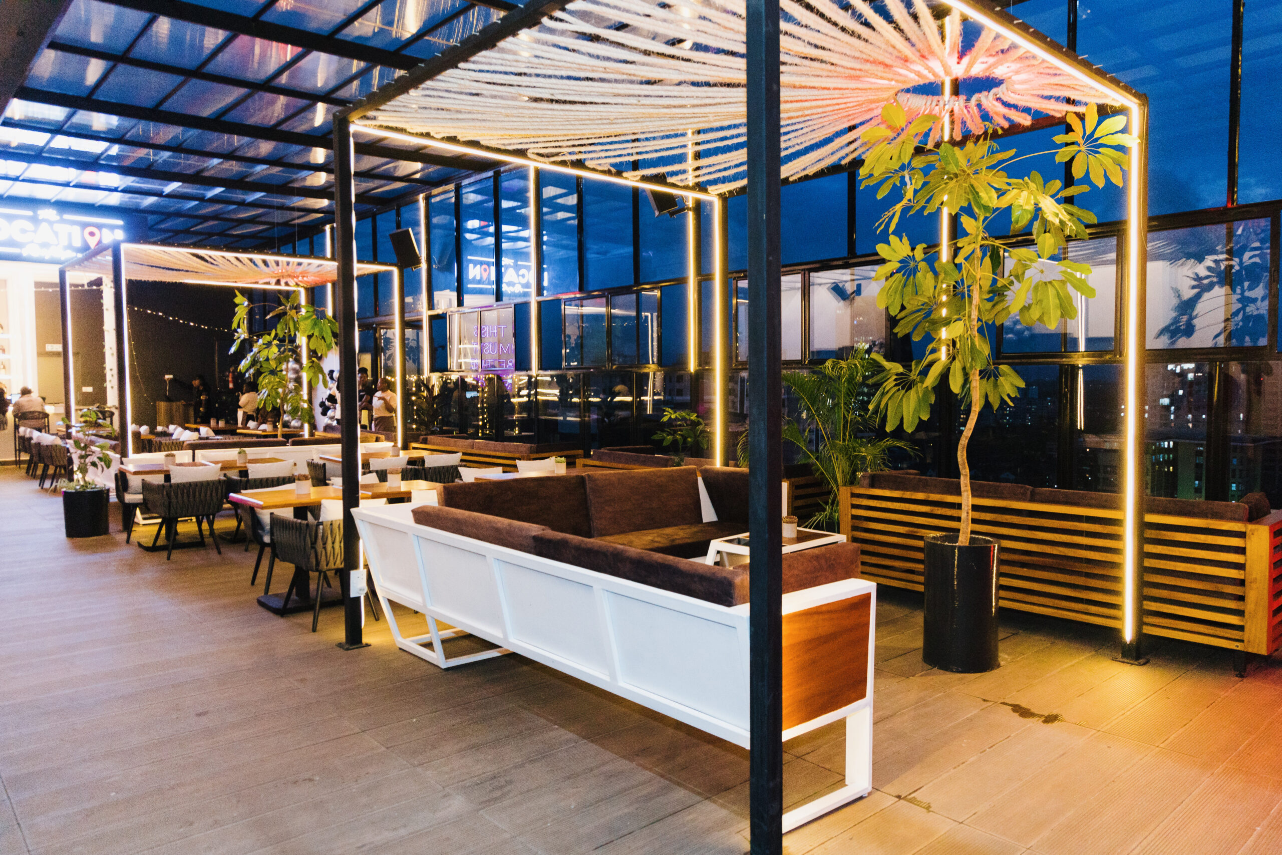 The Location Rooftop - Thumbnail 2