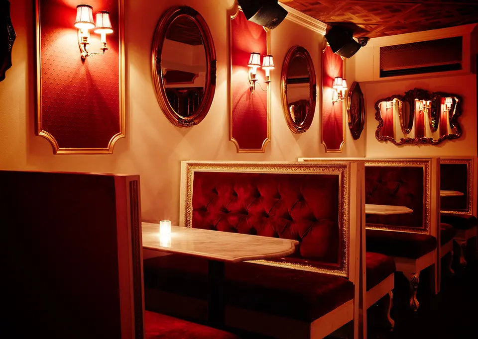 Le Boudoir, bar in New York City (photo 1)