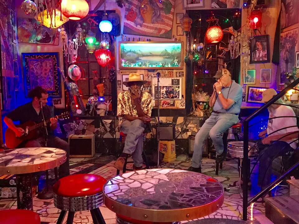 Venice Café - Thumbnail 3