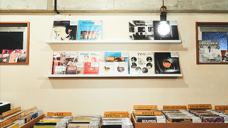 Upstairs Records & Bar - Thumbnail 3