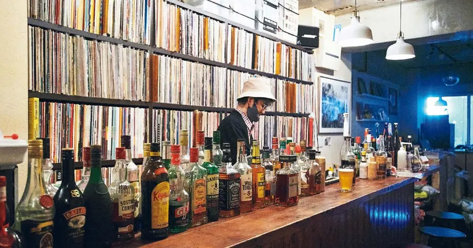 Upstairs Records & Bar, bar in Tokyo (photo 1)