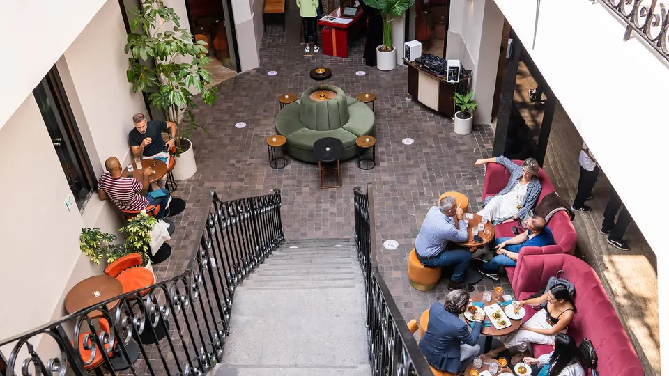 Casa Prunes, bar in Mexico City (photo 1)