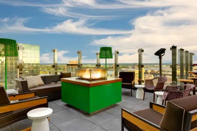 Three Sixty Rooftop Bar - Image 1