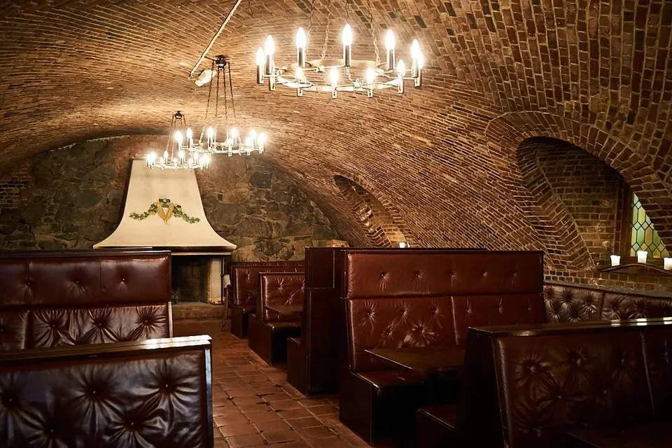 Schouskjelleren Mikrobryggeri, bar in Oslo (photo 1)
