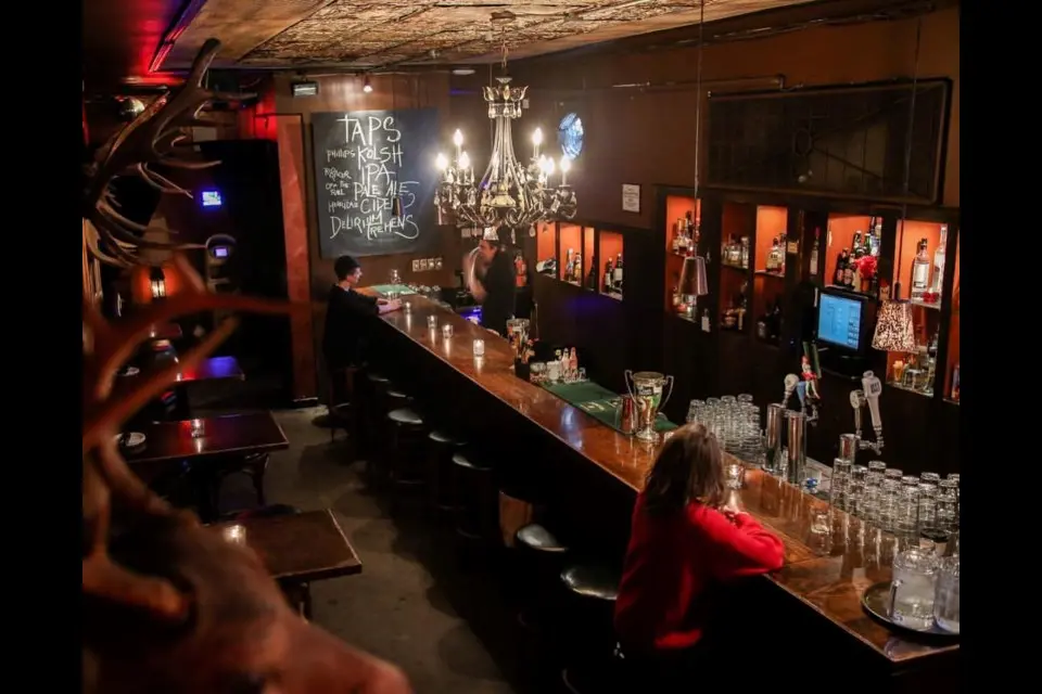 The Narrow Lounge, bar in Vancouver (photo 1)
