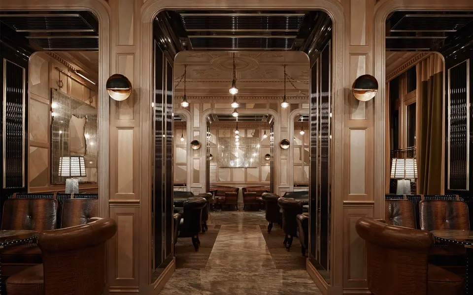 Connaught Bar, bar in London (photo 1)