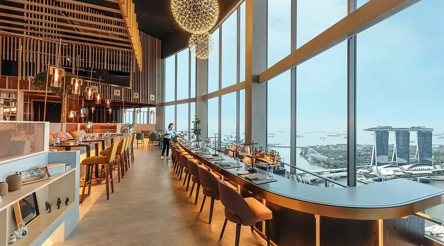 SKAI Bar, bar in Singapore (photo 1)